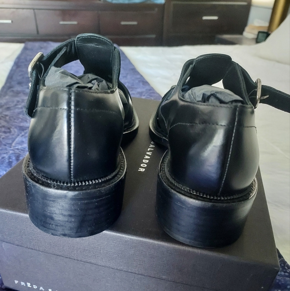 Freda Salvador Dahlia T-Strap Black Fisherman Loafers with Box Leather, Size 8 - Picture 9 of 13